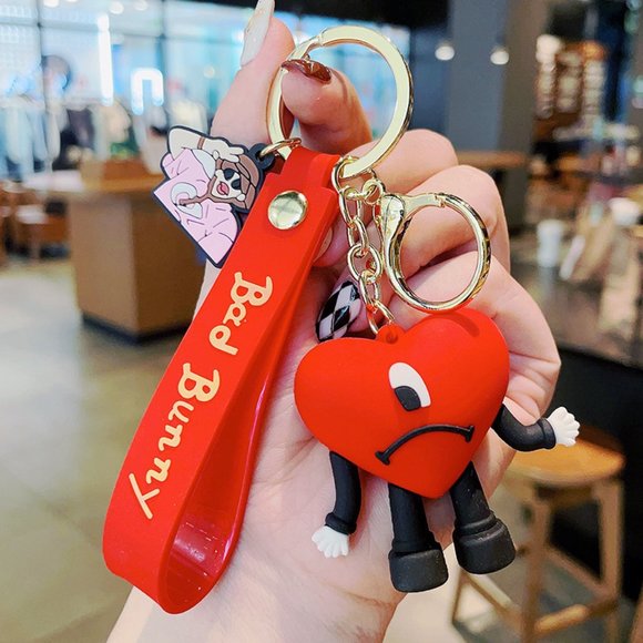 Bad Bunny Heart Keychain, Un Verano Sin Ti - Picture 1 of 5